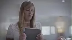 Oynat Ona oral seks yaptığında mutlu oluyor