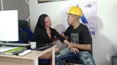 Redare Anal hardcore cu mama mea vitregă: o întâlnire interzisă