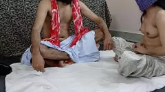 تشغيل متعة الأب المحرمة: A Dhongi Baba's Rendezvous في Full HD