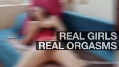 Play The minor redhead causes her orgasm by rubbing both hands on her beautiful pussy