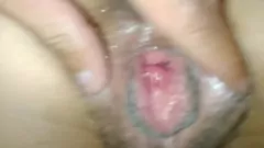 Afspelen Het strakke anaal van Latina buurman wordt ingevuld in een hardcore sex -ontmoeting