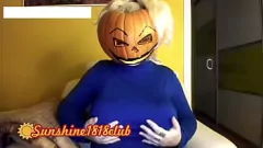 Play Halloween Treat: Big-Busted Angela in Spooky Cosplay Cam Show