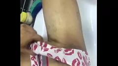 Reproduzir Solo Cumshot Exclusivo: modelo masculino quente sai